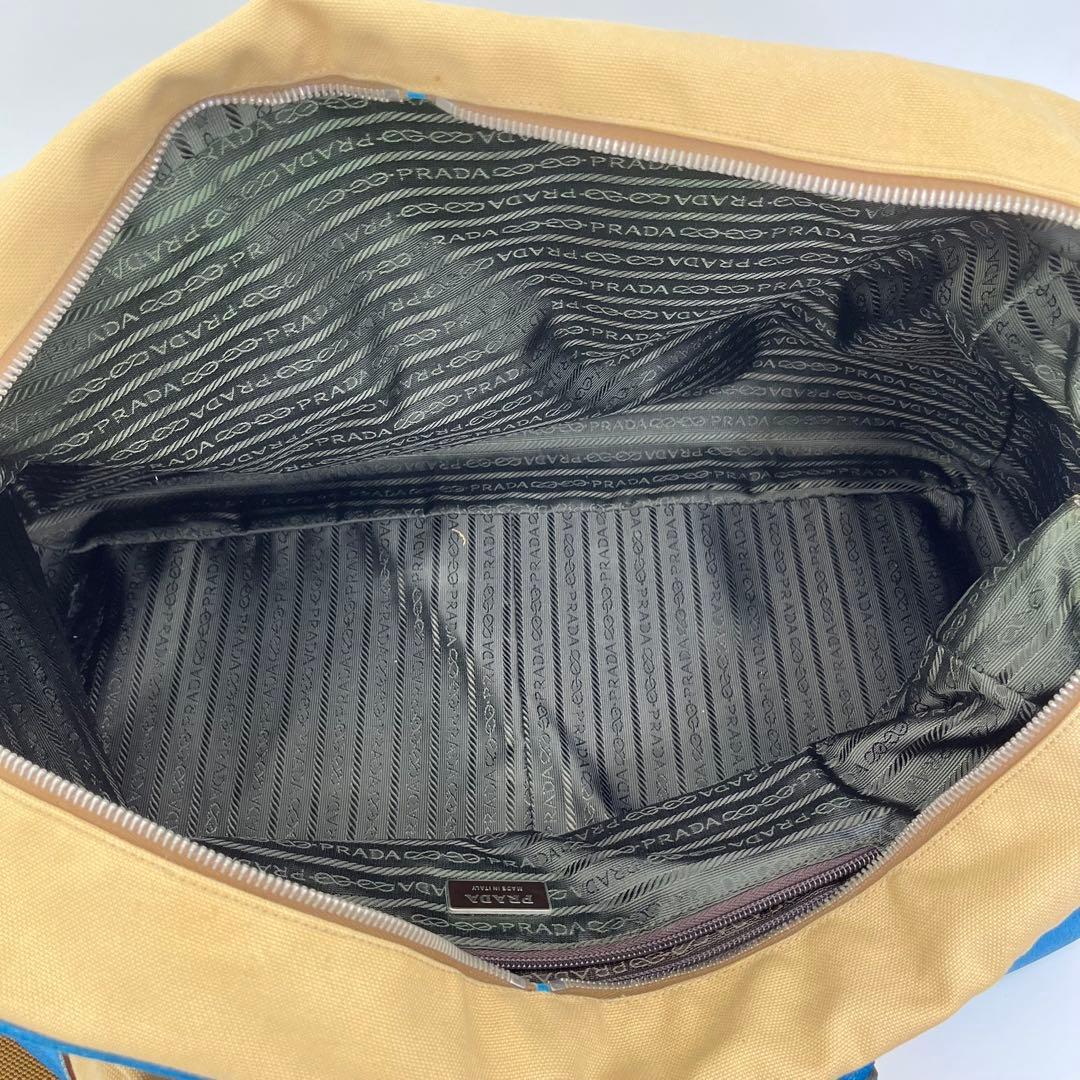プラダ ボストンバッグ ショルダーバッグ 2way 三角ロゴ チャーム付 大容量