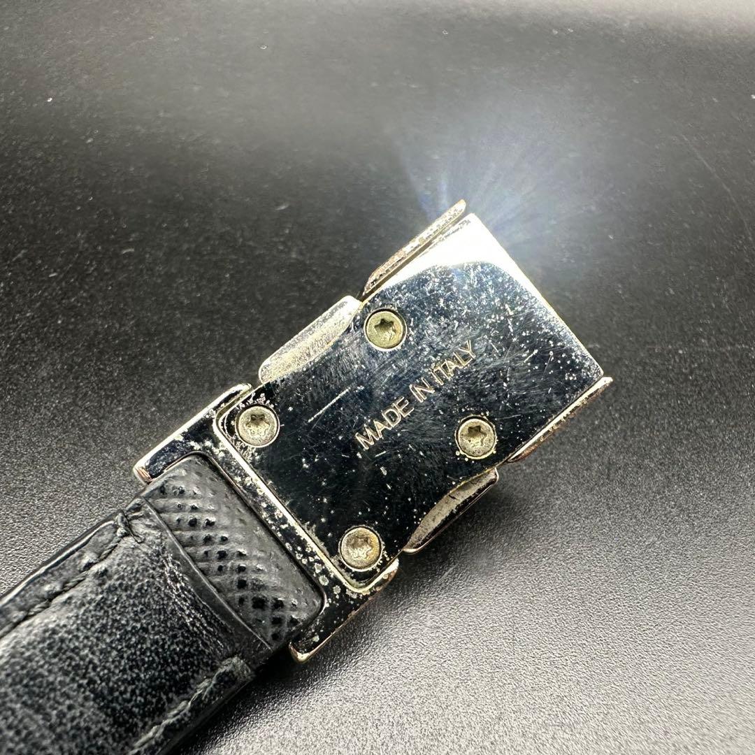 極美品✨　PRADA　プラダ　ブレスレット　レザー　ロゴ　刻印　1631