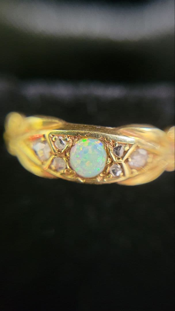 アンティーク オパール&ダイヤ K14 or K18　サイズ約8.5号
