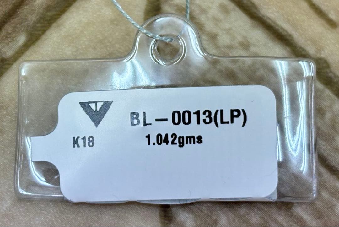 K18 バングル【未使用】商品説明をよくお読みいただき、勢い購入はお控えください