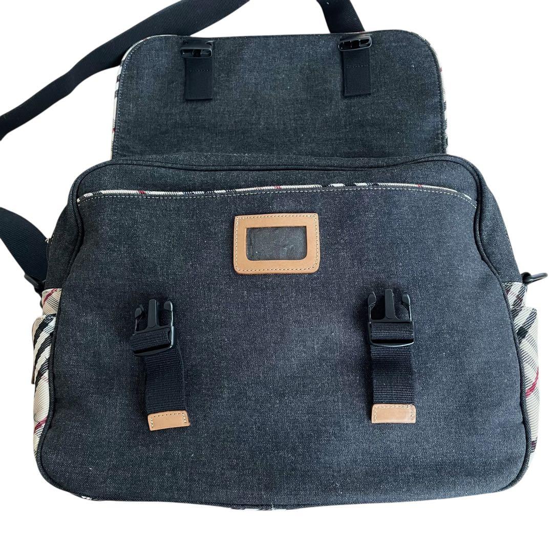美品 BURBERRY メッセンジャーバッグ ショルダーバッグ ノバチェック