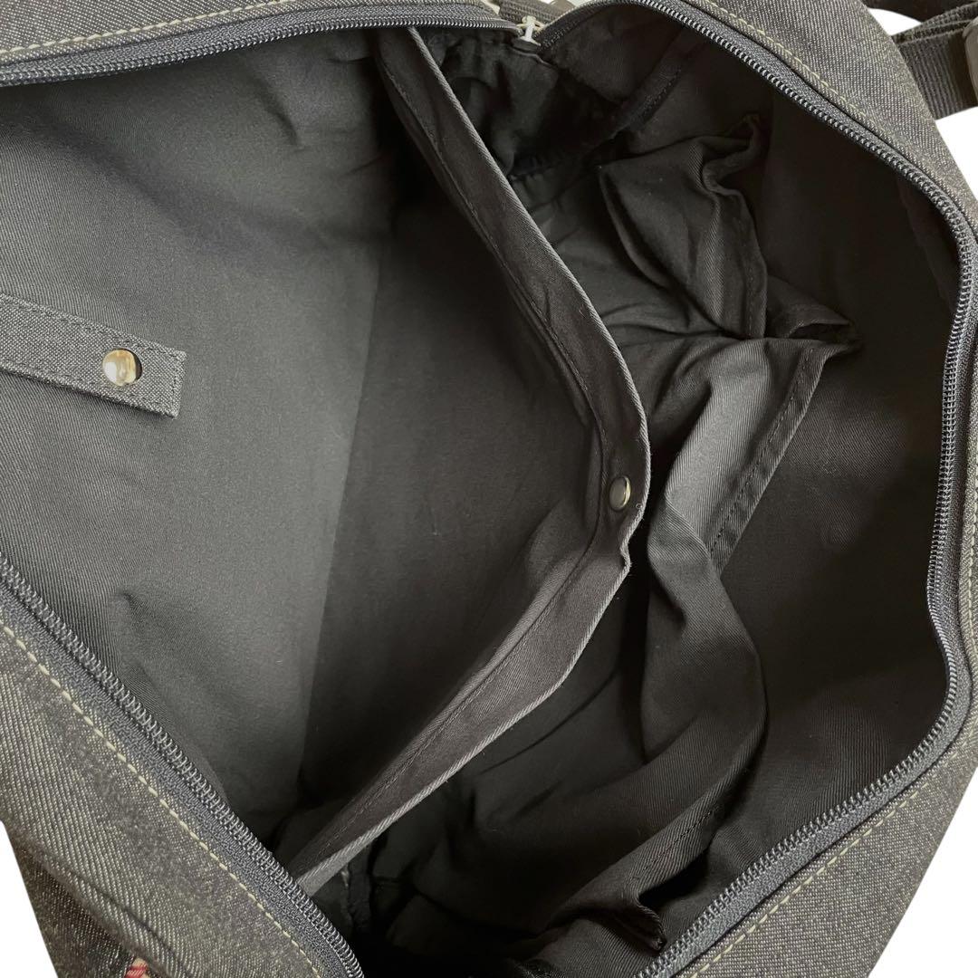 美品 BURBERRY メッセンジャーバッグ ショルダーバッグ ノバチェック