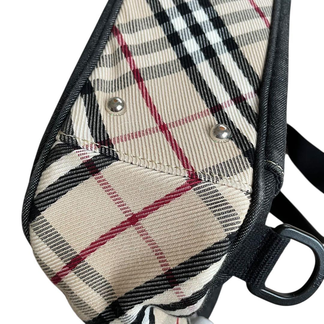 美品 BURBERRY メッセンジャーバッグ ショルダーバッグ ノバチェック