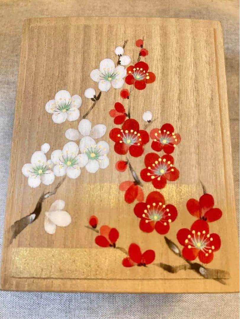 梅　絵付け桐箱【新品】