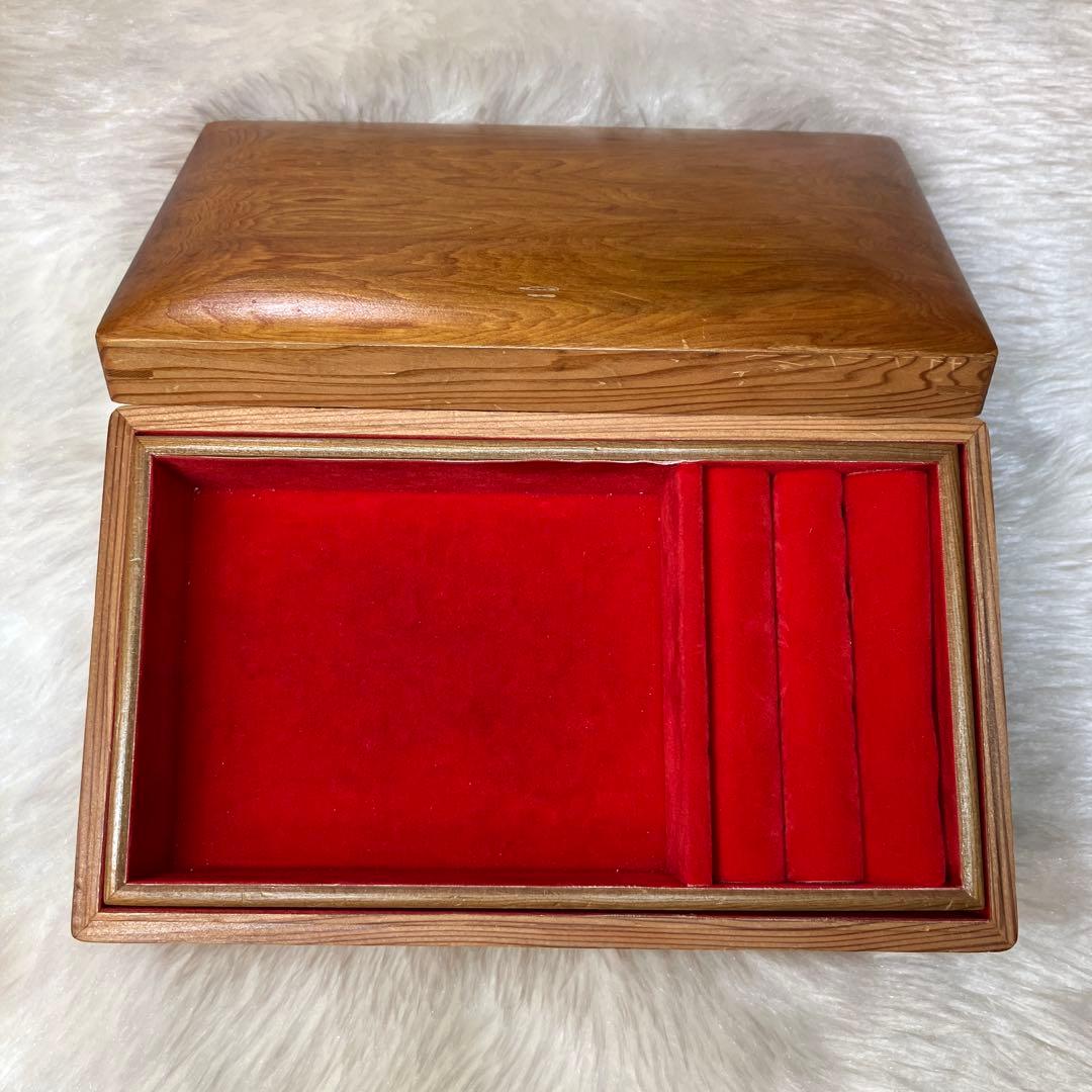 屋久杉小物入れ　ジュエリーボックス　アクセサリーボックス　屋久杉宝石箱