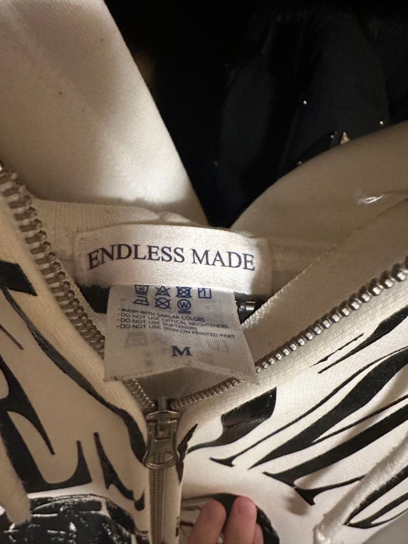 ENDLESSMADE archive パーカー　ホワイト