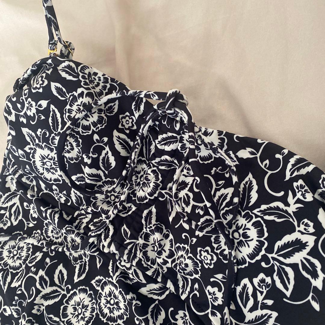 Lepidos レピドス　4wayフラワー柄ワンピース水着