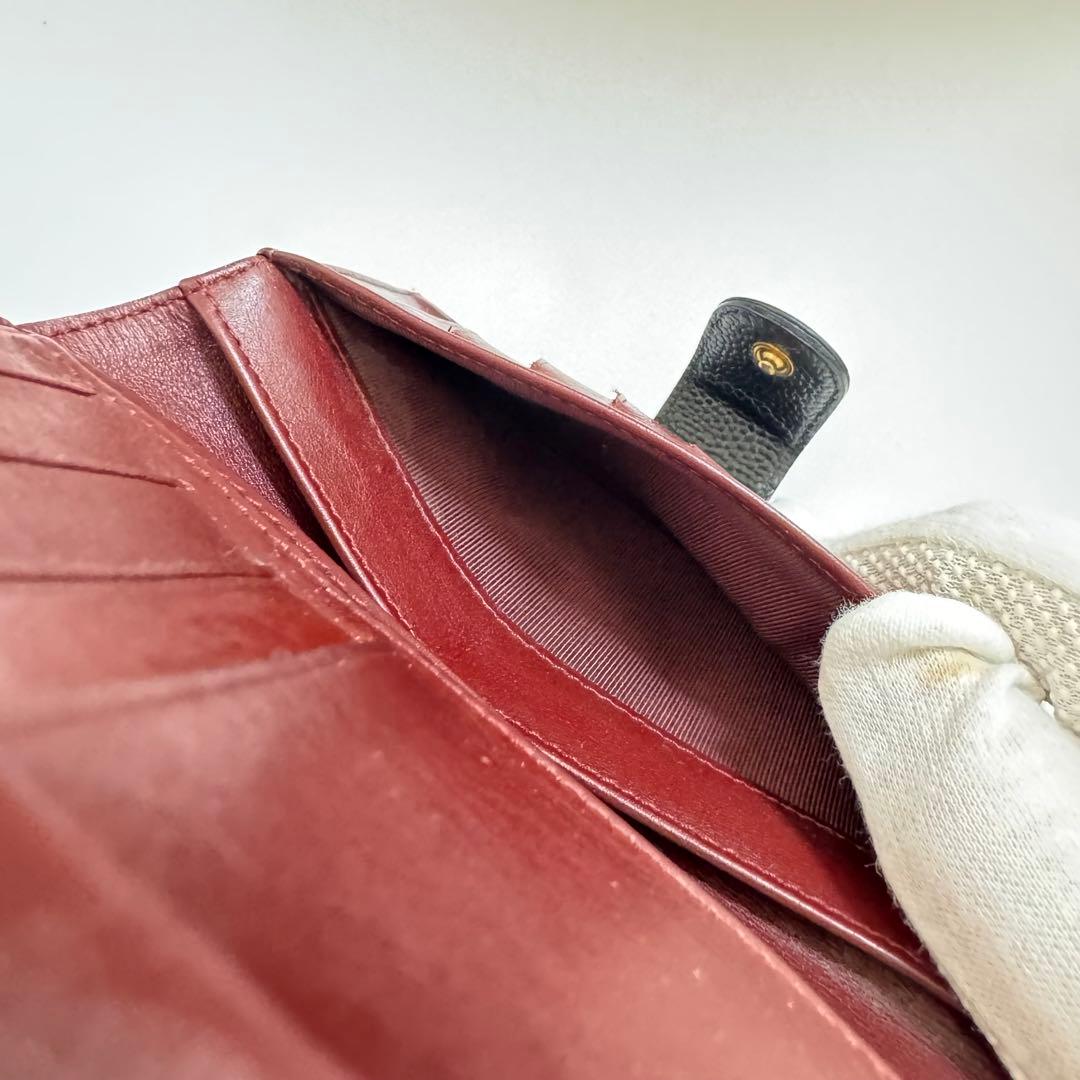 CHANEL シャネル 二つ折り財布 マトラッセ キャビアスキン ココマーク