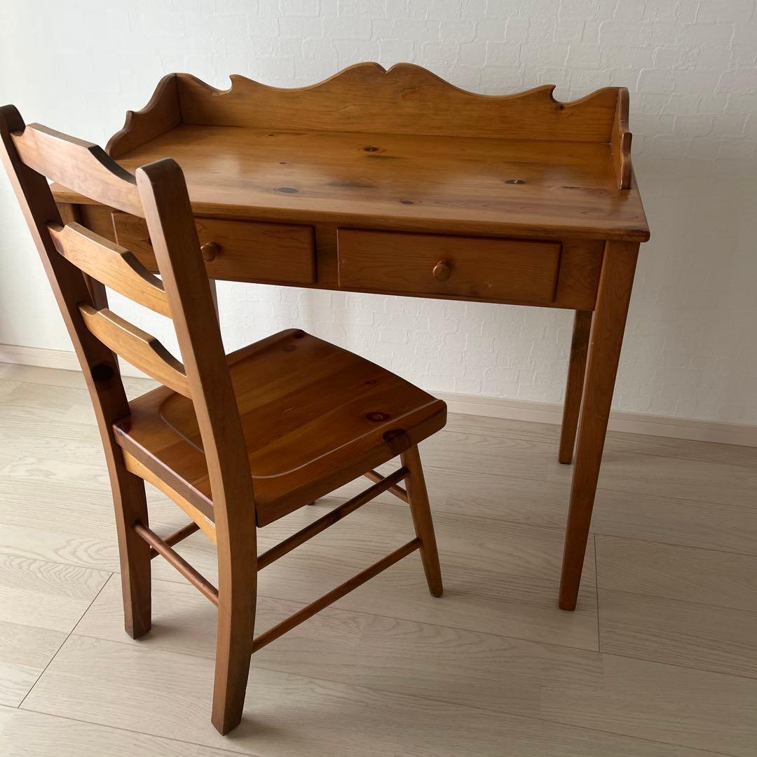 アンティーク調　デスク