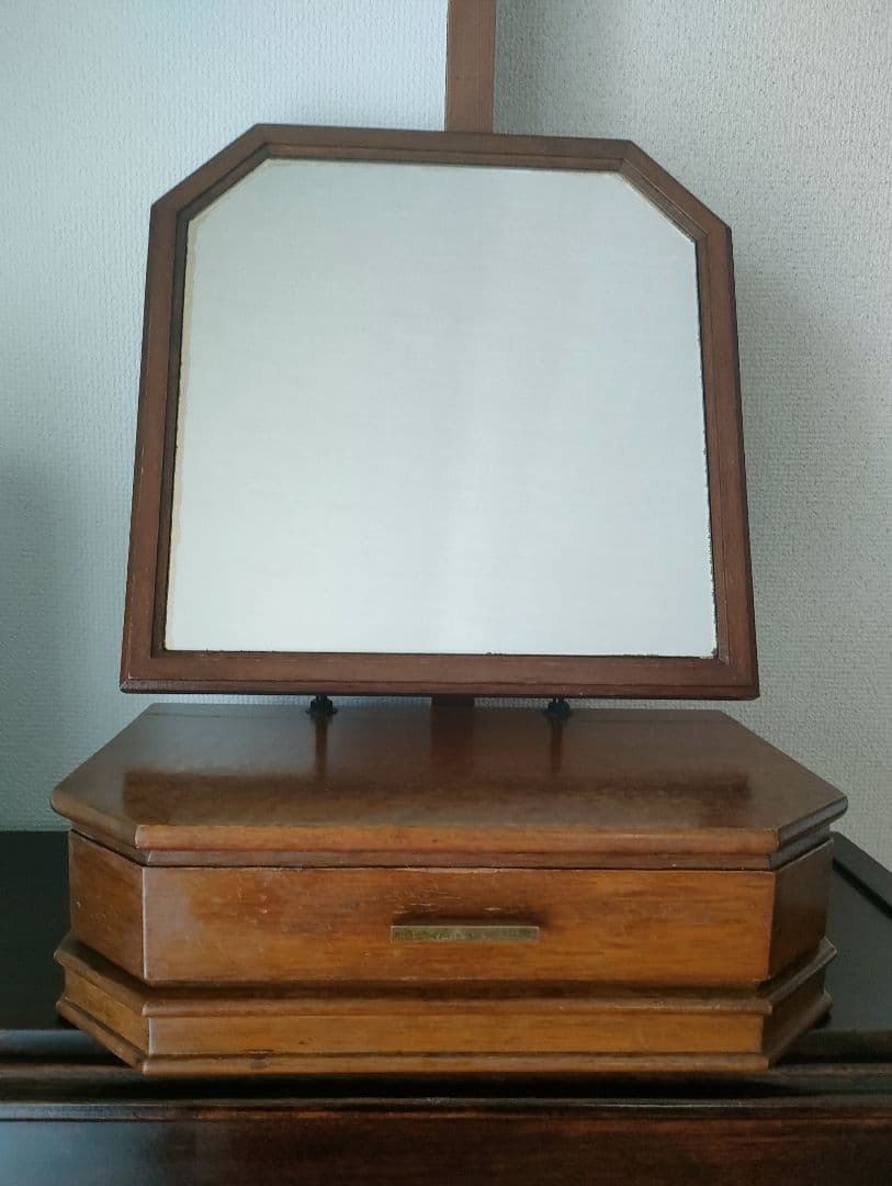 アンティーク　木製　ミニ鏡台