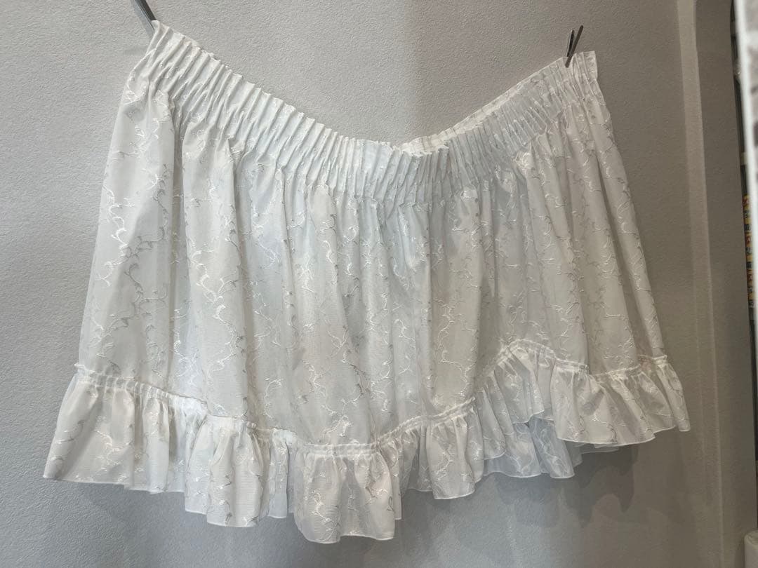 ホワイト レース　カーテン フリル付き　オーダー