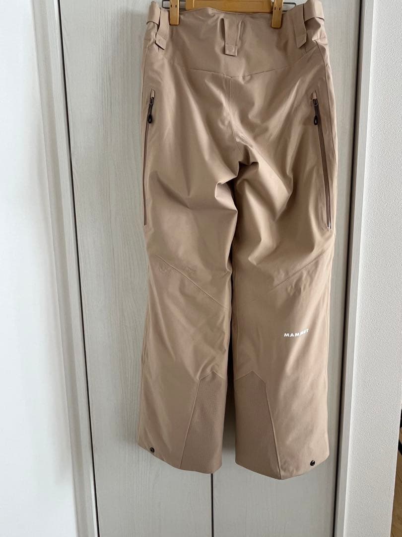 お値下げ中【マムート】ベージュ スキースノーボードパンツ•メンズXS