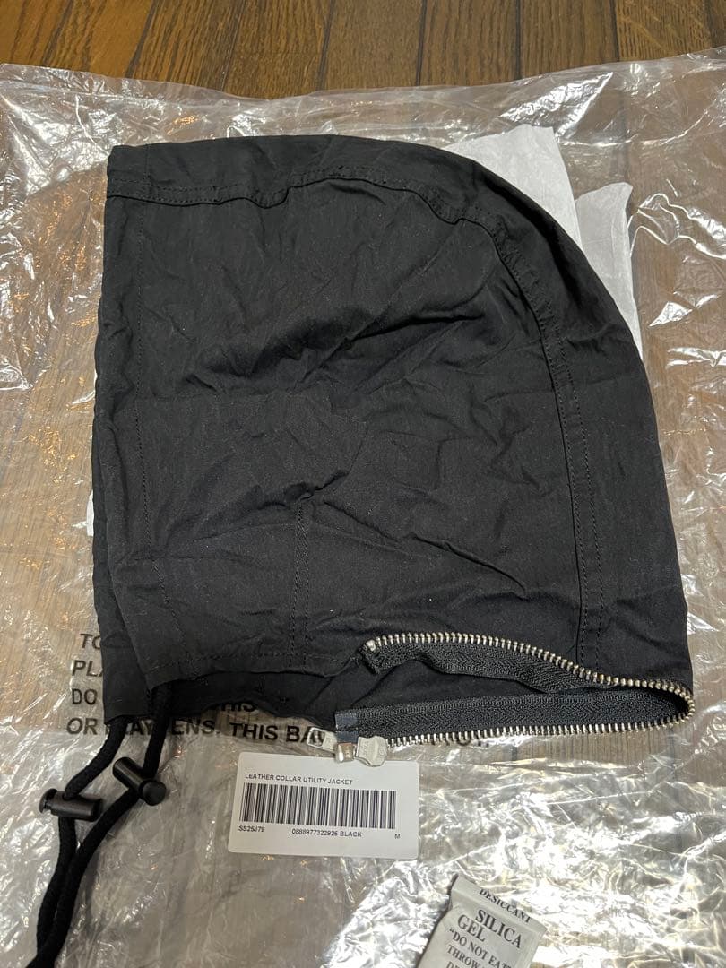 ボ*イ様 新品 Supreme Leather Collar Utility J