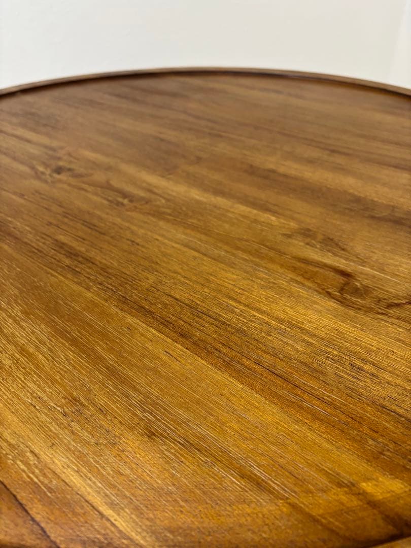 ファーゴラウンドコーヒーテーブル円卓テーブル(縁に転落防止の施しあり)