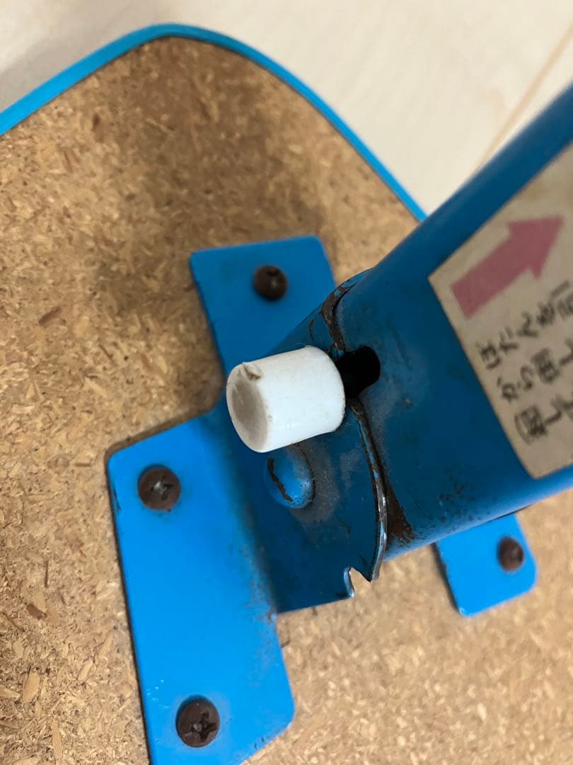 サンリオ　ゴロピカドン テーブル