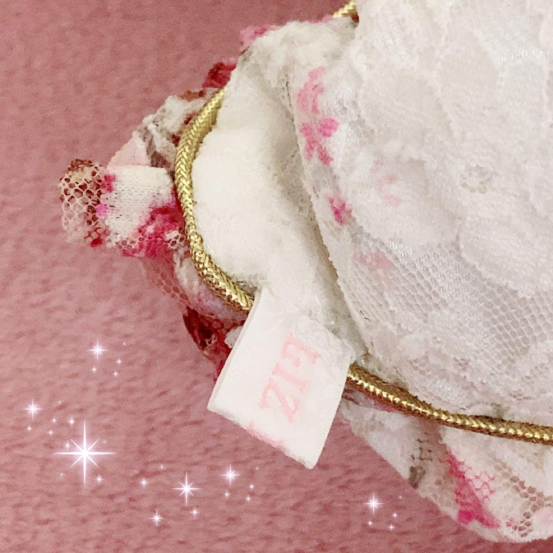 ☆LIZ LISAリズリサ☆超レアノベルティ花柄クッション×2＆ハートクッション