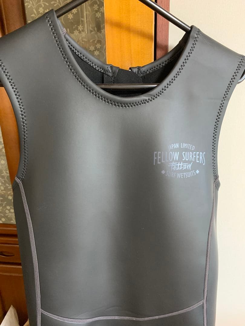 家族で運営中専用　FELLOW SURFERS ショートジョンウェットスーツ