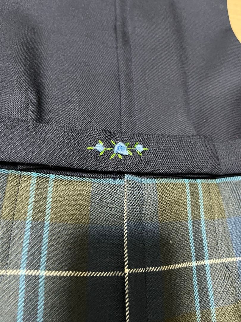 現行品　七里久美子　ジャンパースカート　新品ブラウスセット