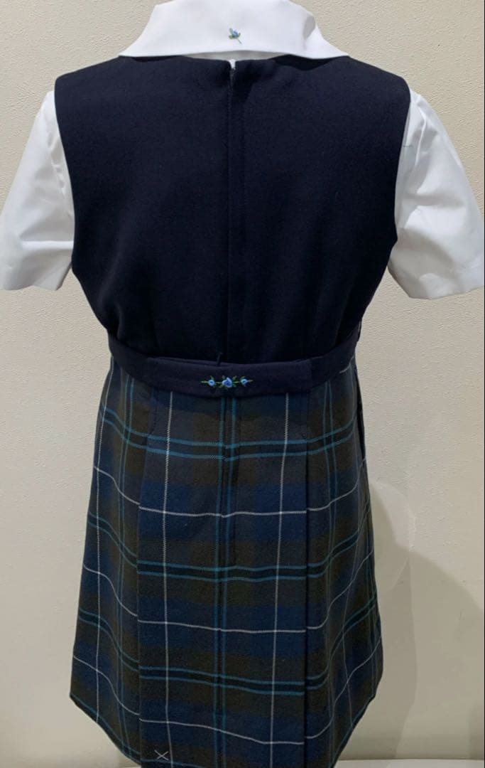 現行品　七里久美子　ジャンパースカート　新品ブラウスセット