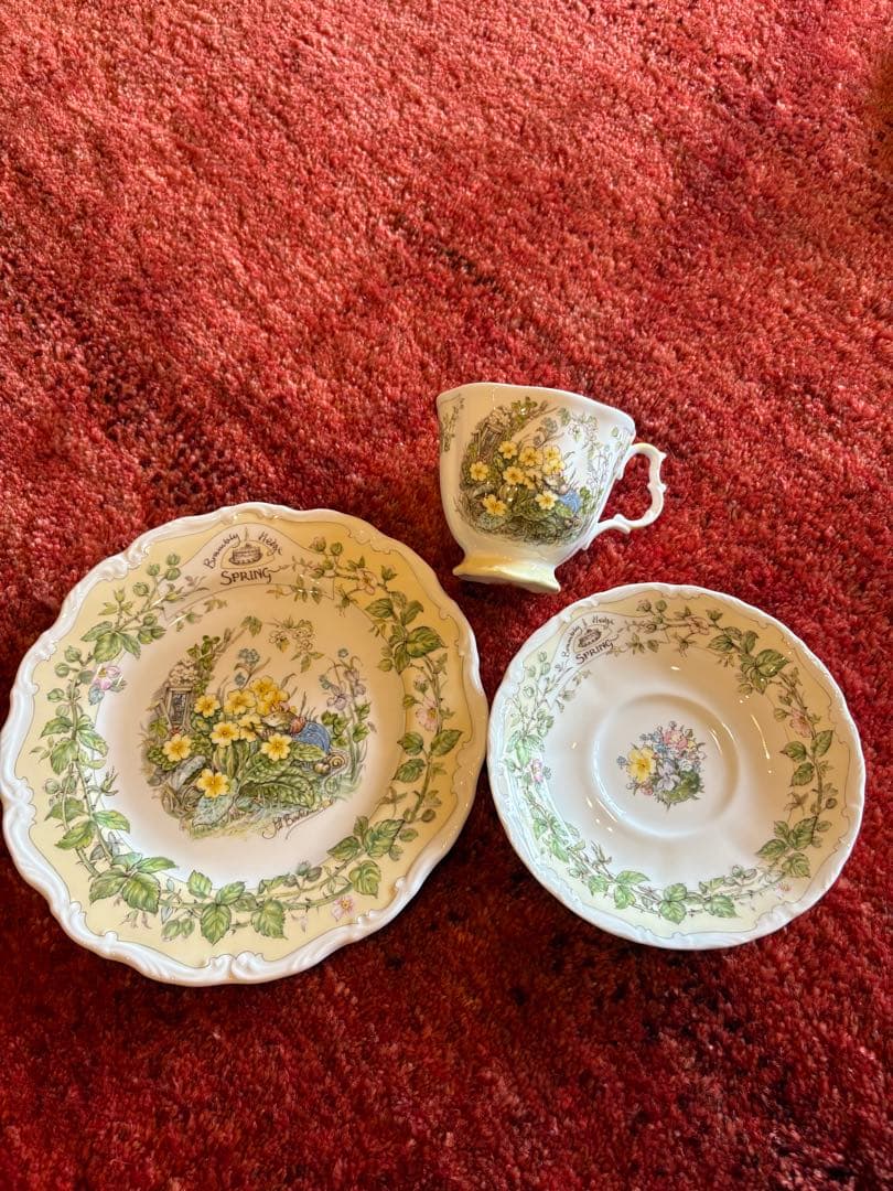 ロイヤルドルトン　四季