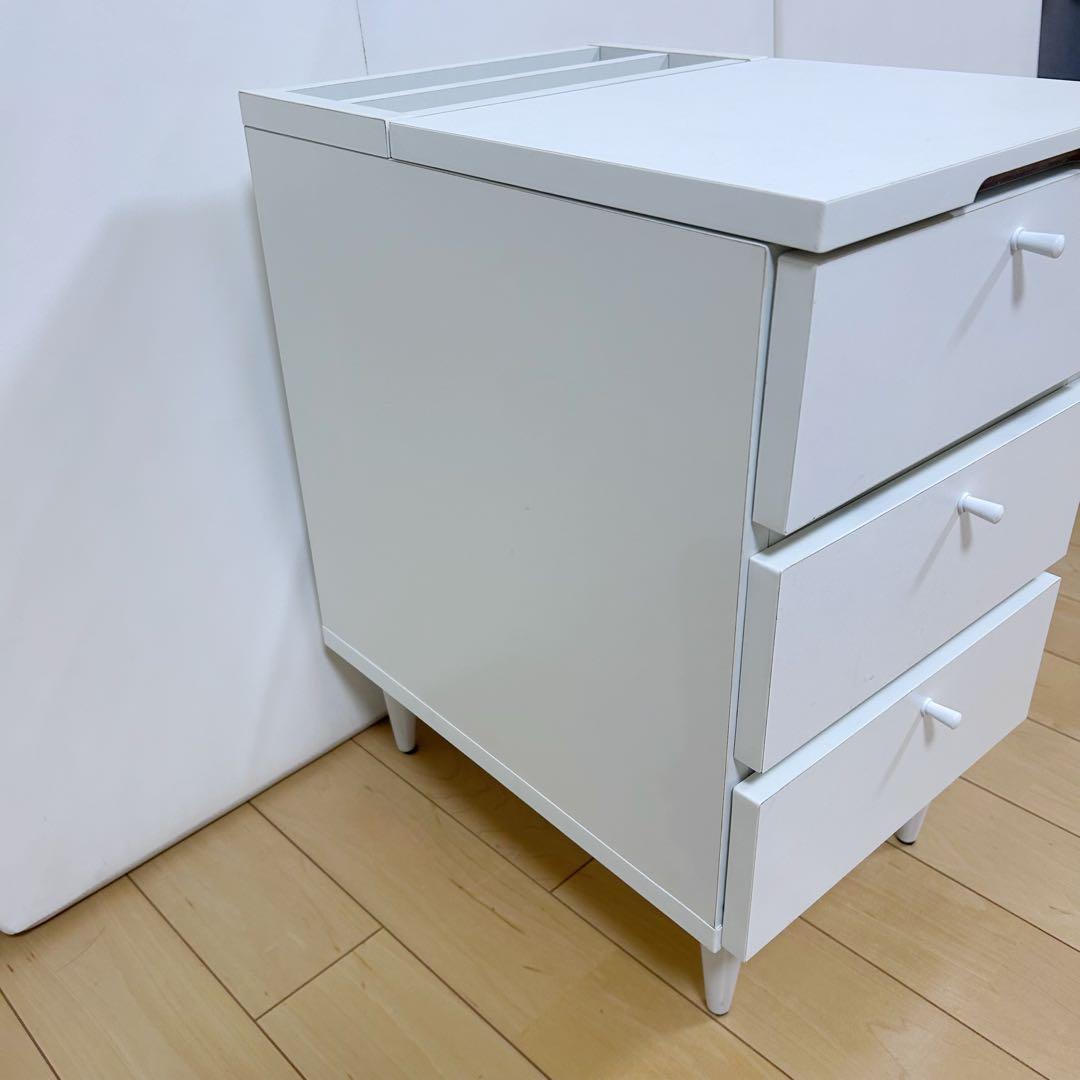 北欧　ナイトテーブル　ホワイト　サイドテーブル　　テーパー丸脚　収納　天然木