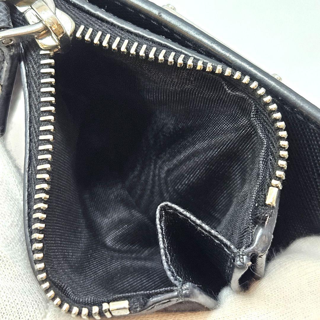 PRADA 折り財布 三角ロゴ サフィアーノ レザー ブラック ジップ