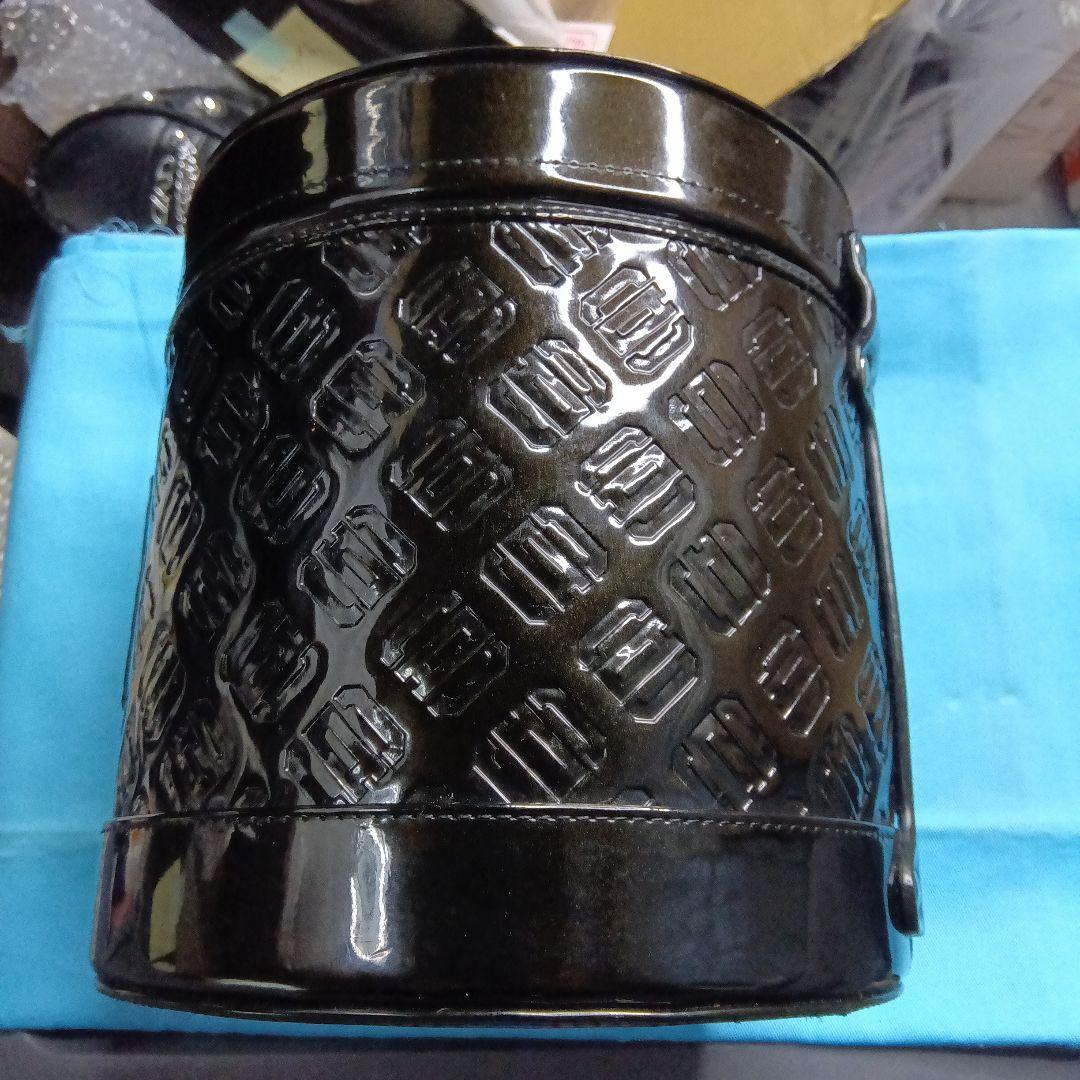 ＤＡＤダストボックスモノグラムレザーエナメルブラック中古品