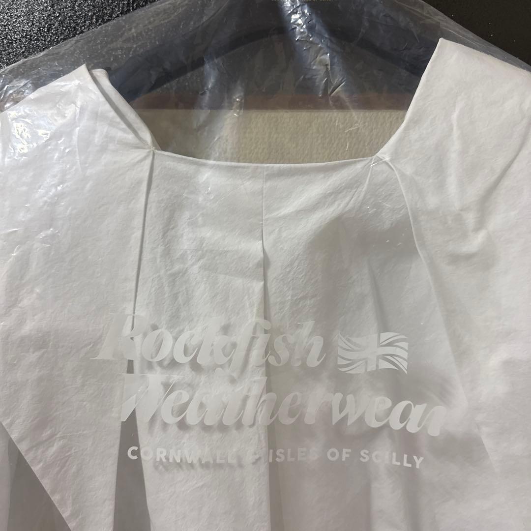 【入手困難】MINJUKIM SQUARE NECK PINTUCK SHIRT