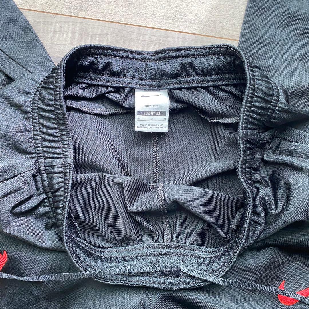 リバプール トレーニングウェア