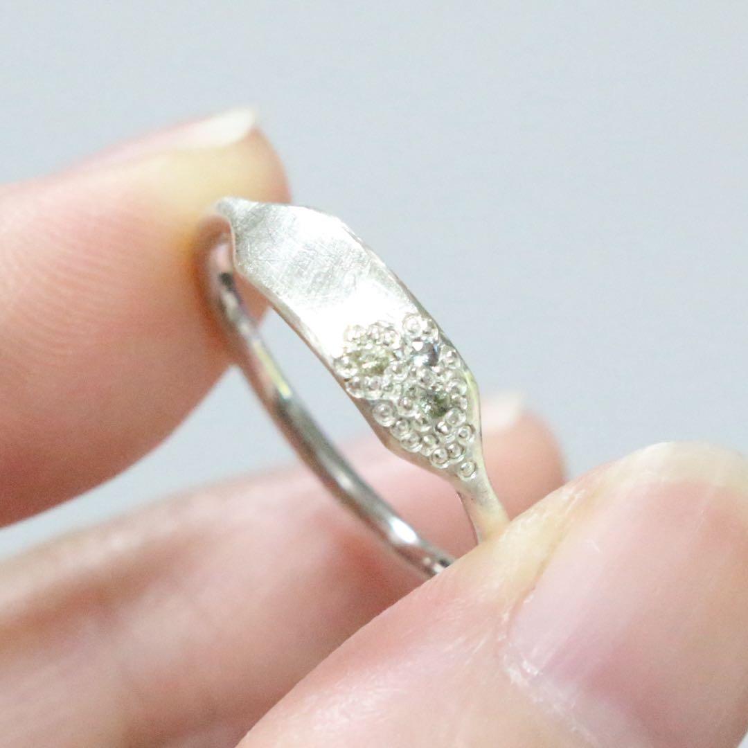 サファイアミル打ち留めシルバープレートデザインリング約12号