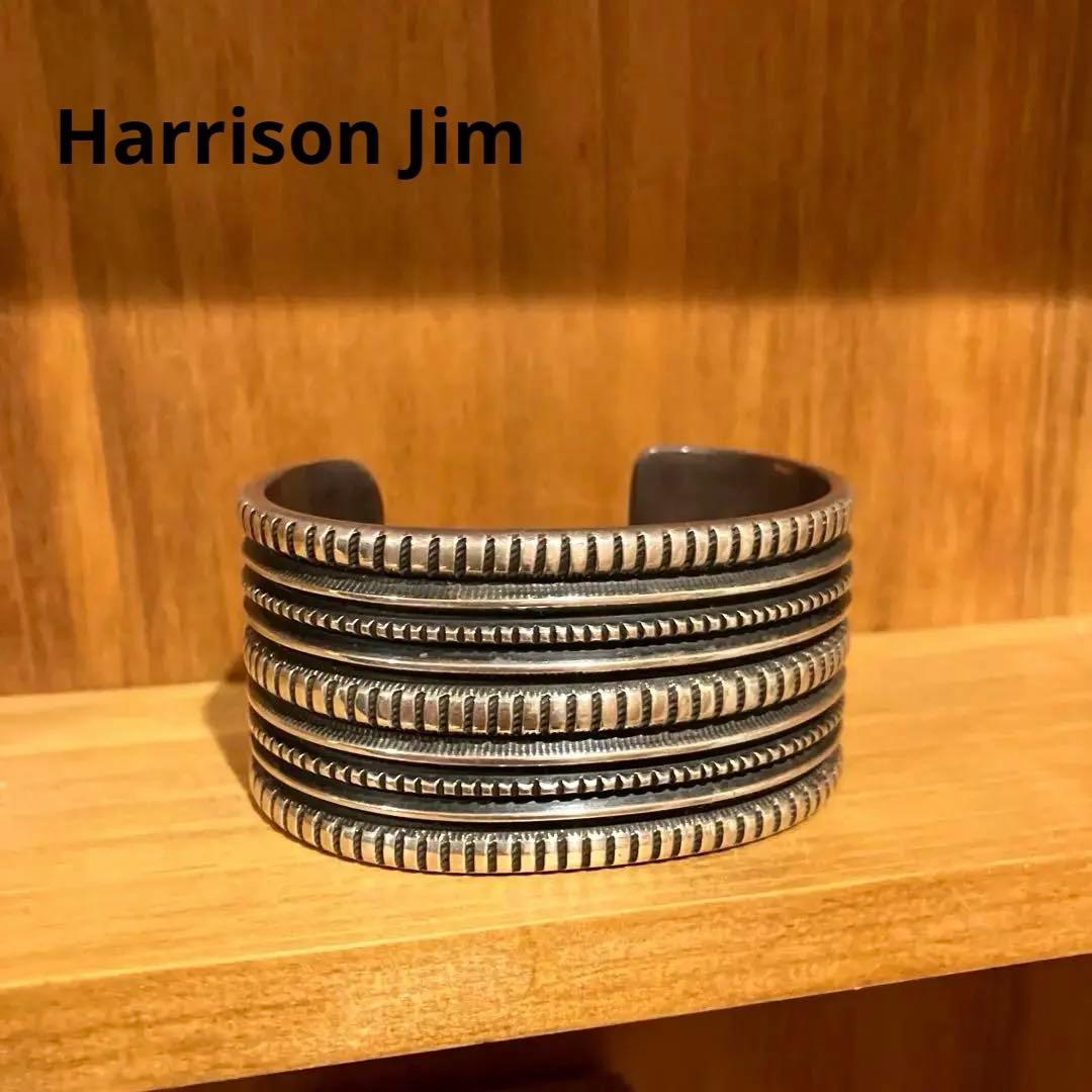 ナバホ族　ハリソンジム　チゼルワーク　バングル　インディアンジュエリー　ナバホ