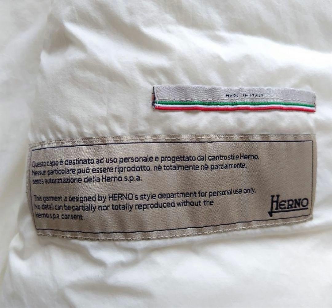 ヘルノ　ウール切り替え　ジップダウンコート