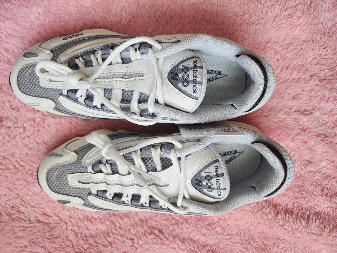 【最終値下げ]未使用 ニューバランス M1000MEW／スニーカー　(24cm)