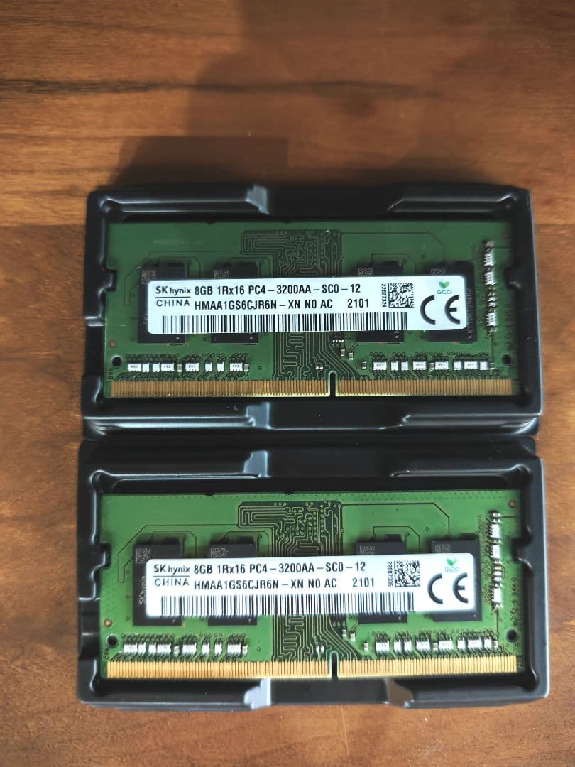 SKhynix製 DDR4 8GBメモリ2枚 計16GB PC4-3200AA