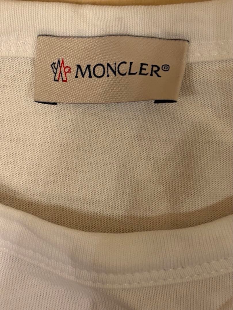 モンクレール　ロンT