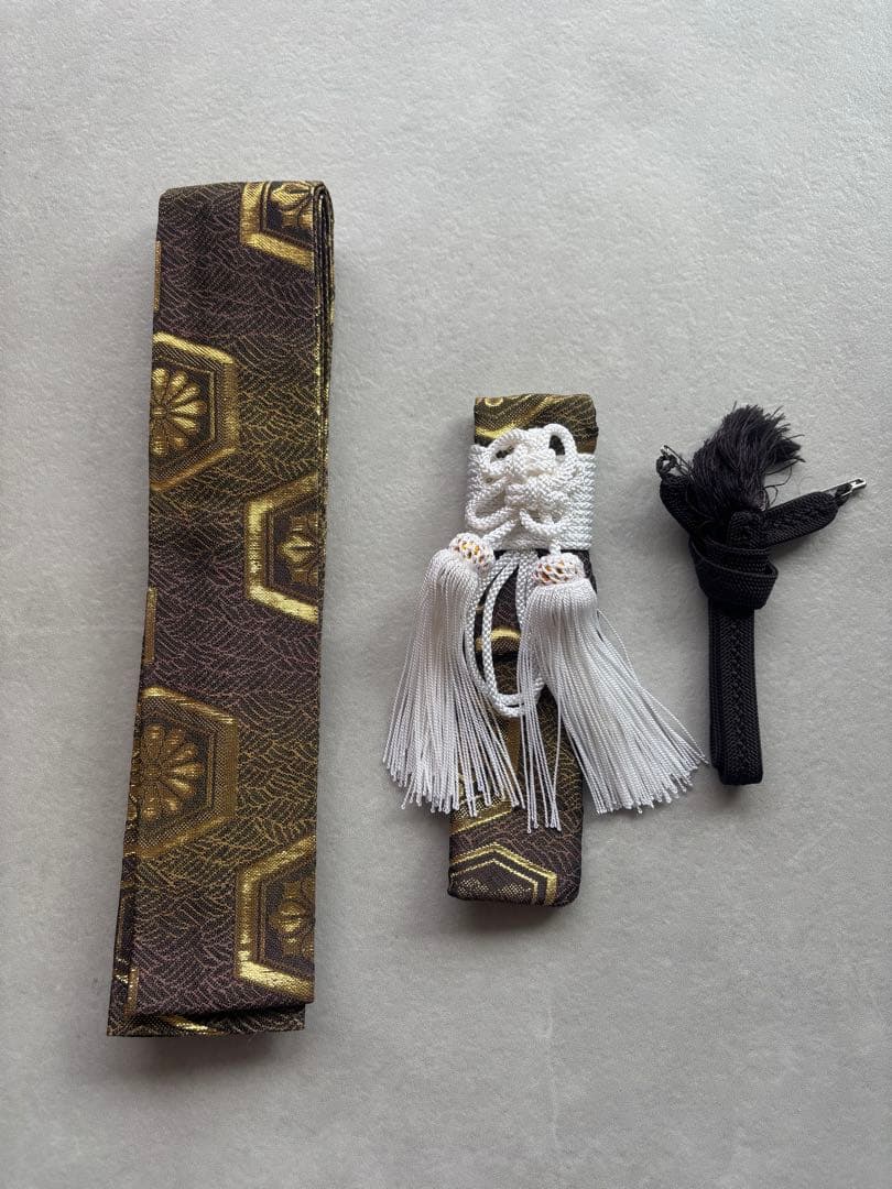 【値下げしました】七五三 男の子 着物 羽織袴セット 3歳 5歳 式部浪漫 黒金