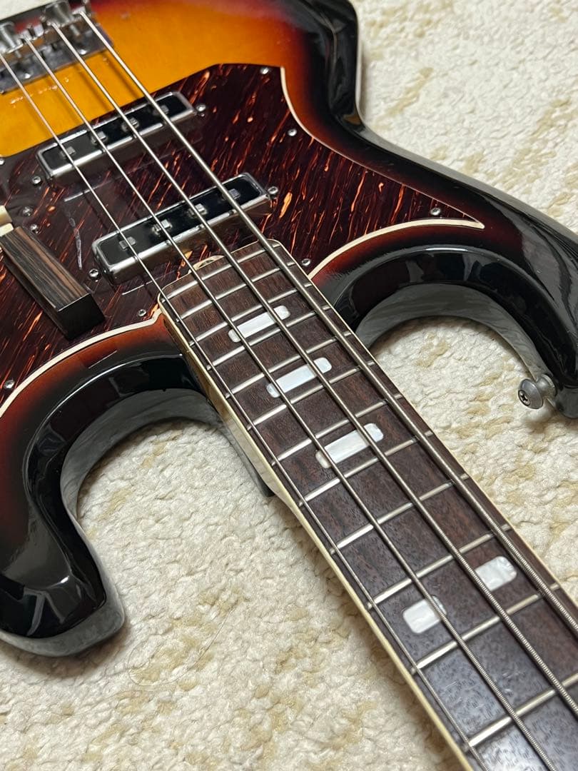 CAMEO DELUXE BASS Teisco ビザール ベース