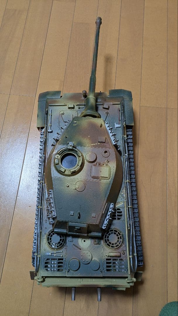 タミヤ　ラジコン　戦車　　1/16