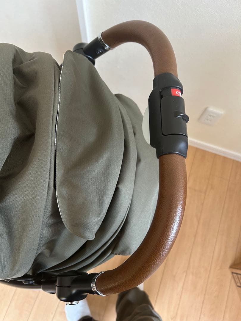 mmmAprica アップリカ ラクーナビッテクッション アカチャンホンポ