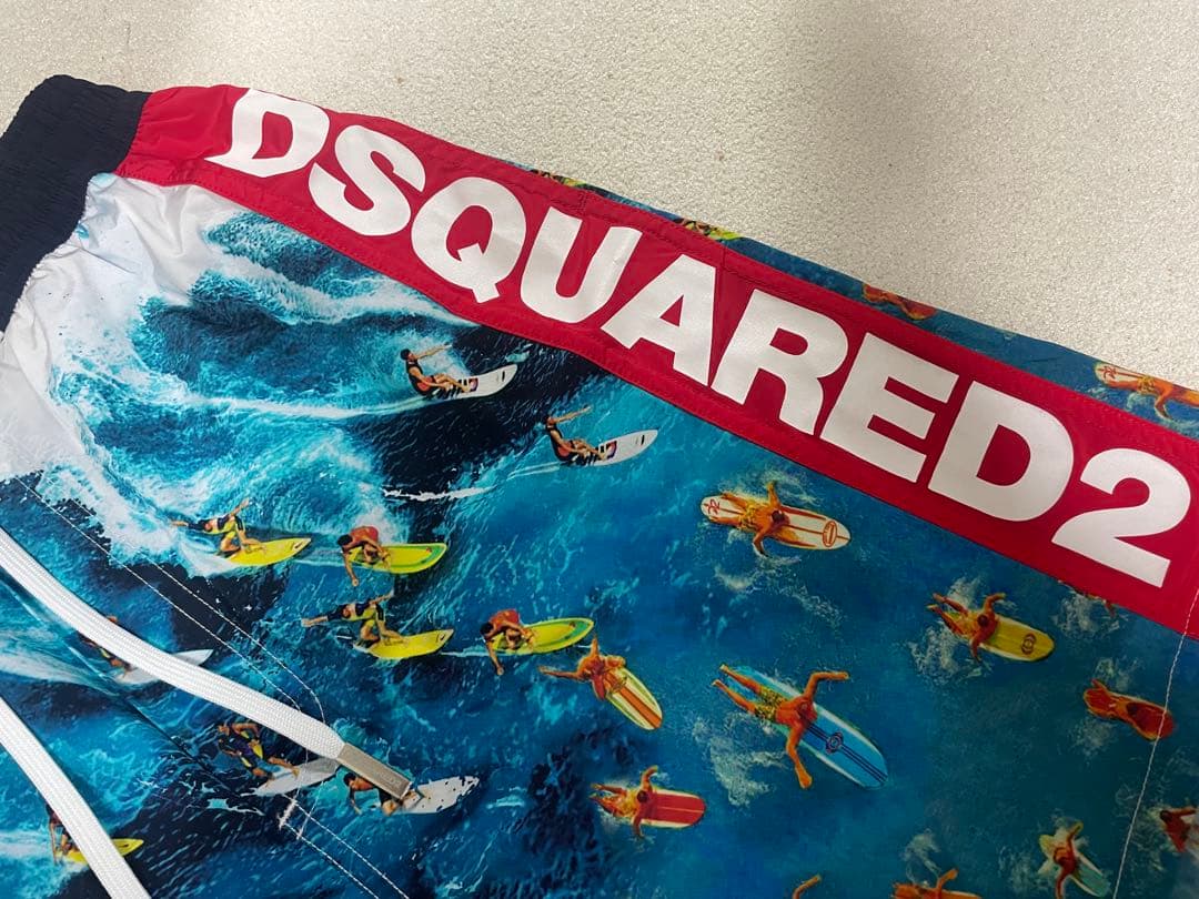 aibo DSQUARED2 サーフィン柄 水着