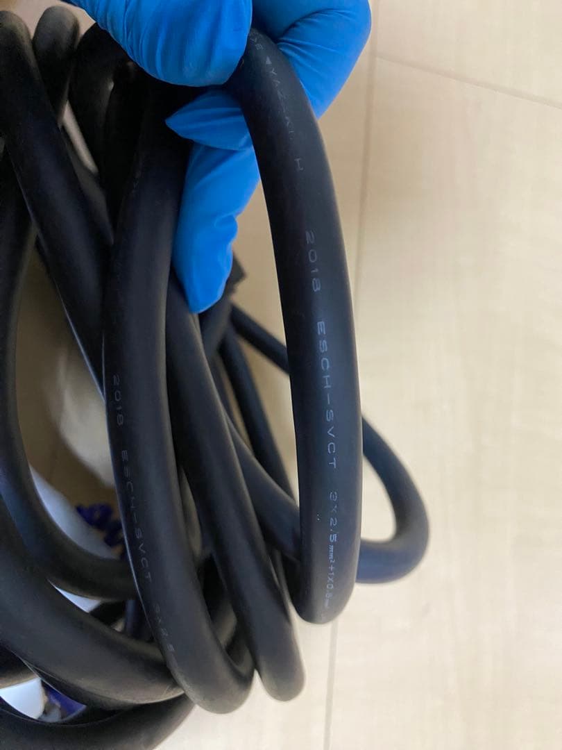 【最新型番】　日産リーフ純正充電ケーブル　6WX0A（13）