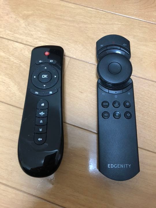 EDGENITY / Edge Vision 超短焦点4Kプロジェクター