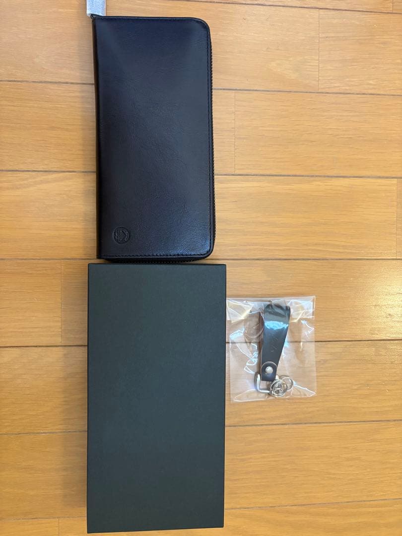 【新品・未使用】長財布　黒　牛革　Dakota ダコタ