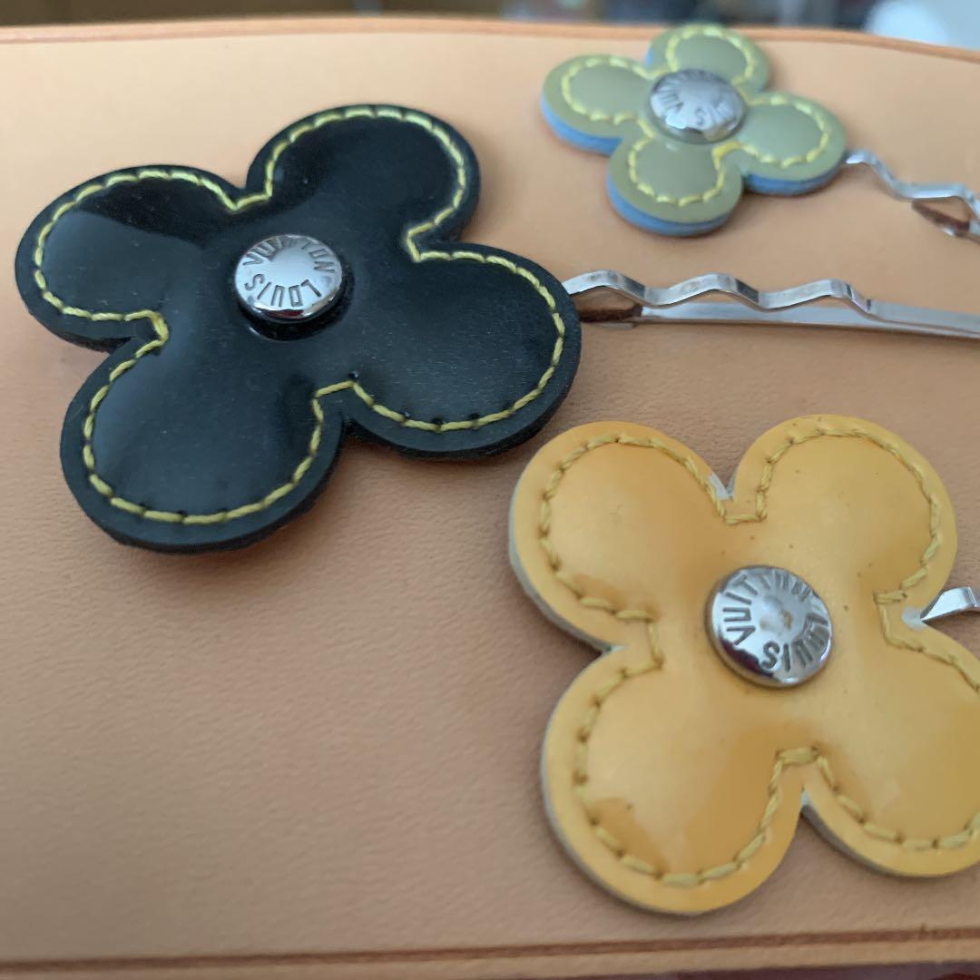 ヴィトン ヘアピン　フルール