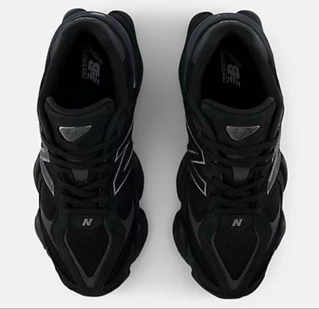 未使用 New Balance 9060 トリプルブラック U9060BPM