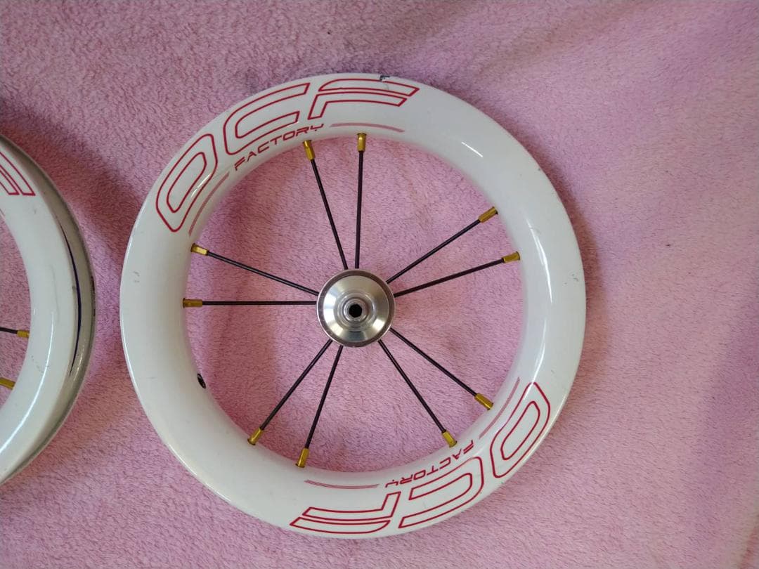 MACH VIT マッハビット　V3　カーボンホイール　ストライダー　ランバイク