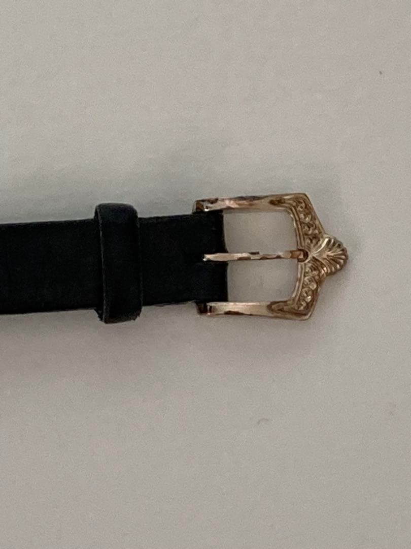 ミモザ ！アガット　agete ラウンドフェイス革ベルトウォッチ　時計