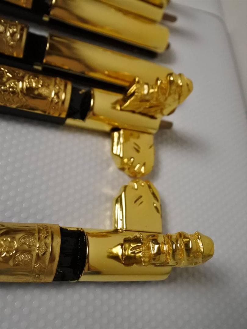 限定値下　総修復品　仏壇用の小柱　年代物の総修復品　木製　本金箔　2971