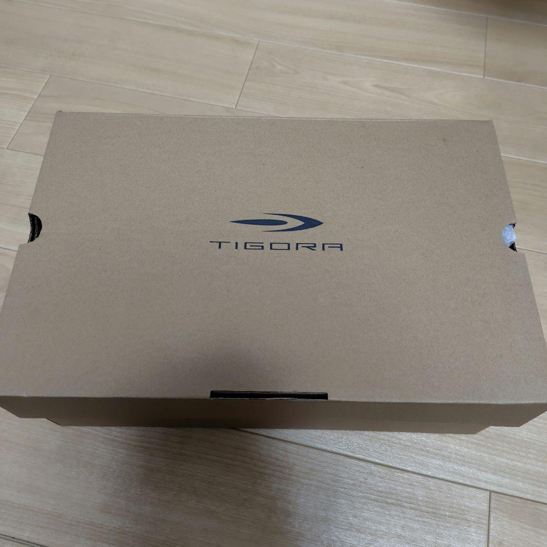 【未使用品】ミズノウエーブライトニング 26cm