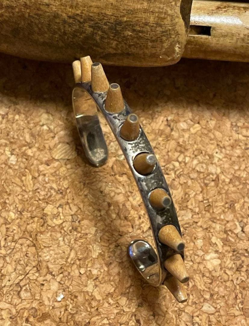 ◆感謝価格◆ラッドミュージシャン◆シルバースタッズバングル◆